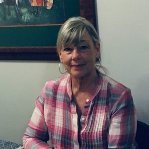 Meet your Posher, Nina